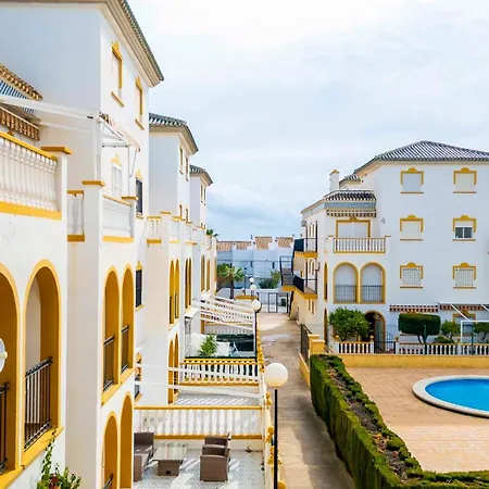 Apartment Blue Heaven 2 *